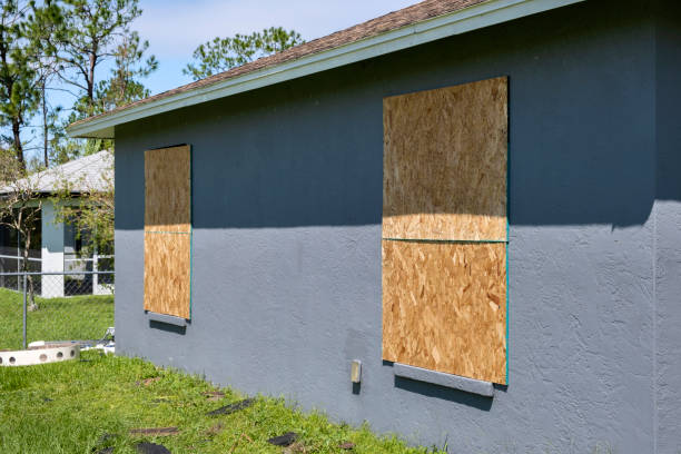 Affordable Siding Repair and Maintenance Services in La Crescent, MN